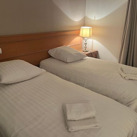 Hotel Le Roosevelt Givet Εξωτερικό φωτογραφία