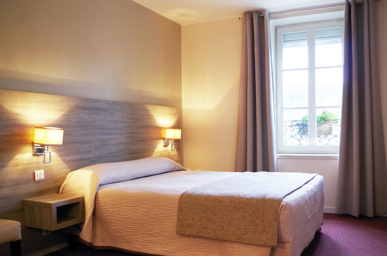 Hotel Le Roosevelt Givet Εξωτερικό φωτογραφία