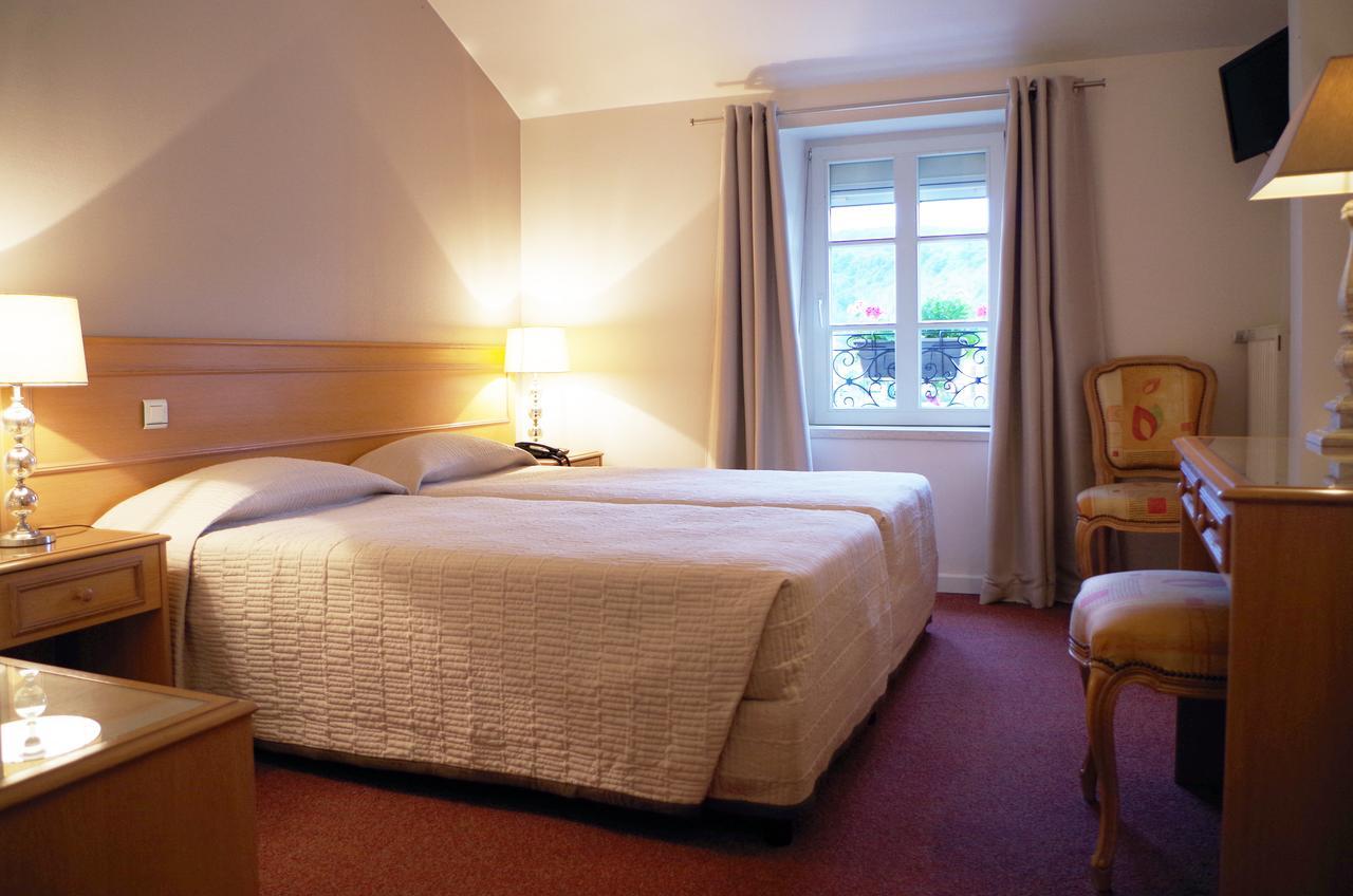 Hotel Le Roosevelt Givet Εξωτερικό φωτογραφία