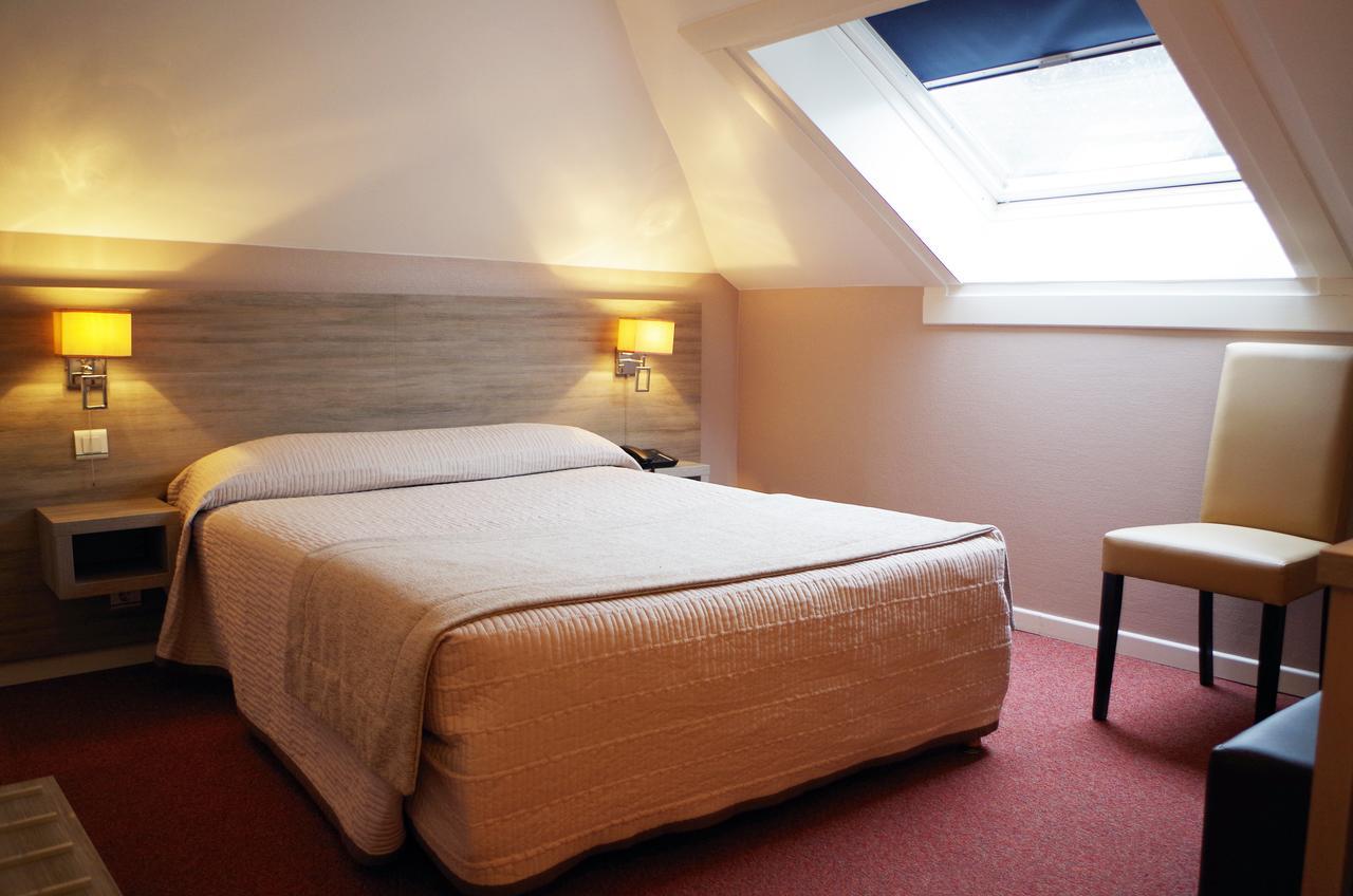Hotel Le Roosevelt Givet Εξωτερικό φωτογραφία